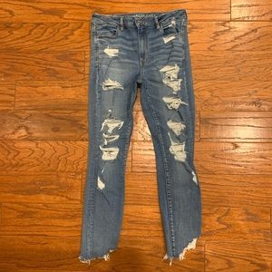 American Eagle Distressed high rise jeggings